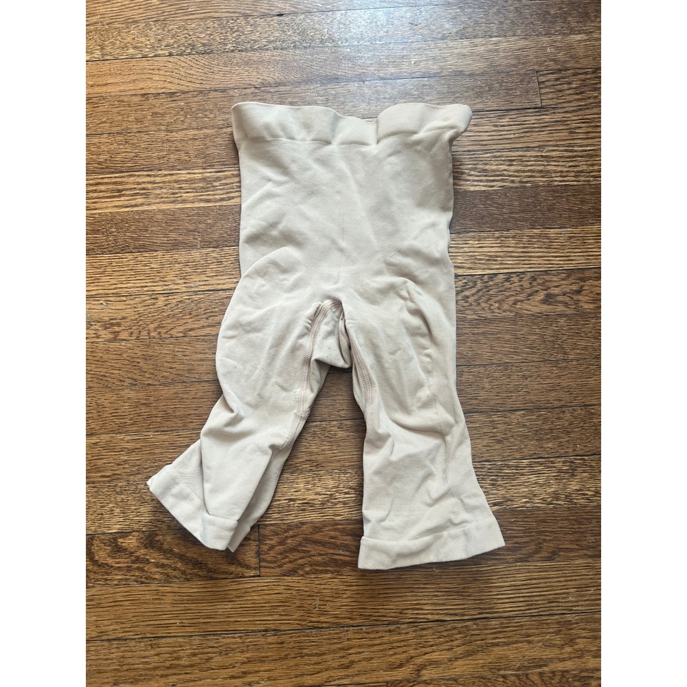 SKIMS Seamless Sculpt Mid Thigh Short Sand Shapewear Non-Slip S/M